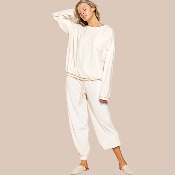 POL Soft Stretchy Velour Cream Beige Jogger Top - Picture 10 of 10